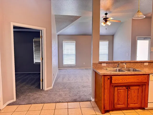 Photo 4 — 2201 NW 155th Street, Edmond, OK 73013
