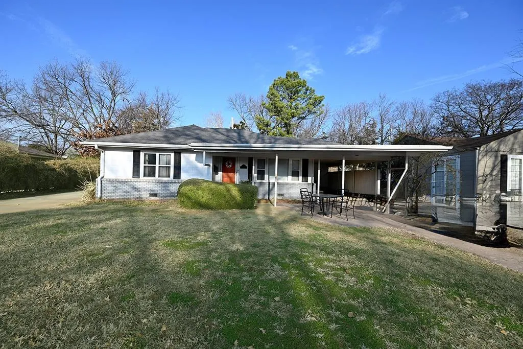 Front exterior — 156 S McFarland Street, Stillwater, OK 74074