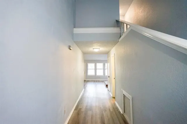 Photo 6 — 412 Abilene Avenue, Edmond, OK 73003
