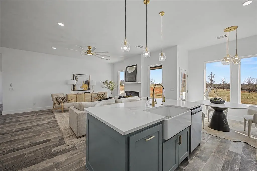 Photo 7 — 2437 Canyon Circle, Blanchard, OK 73010