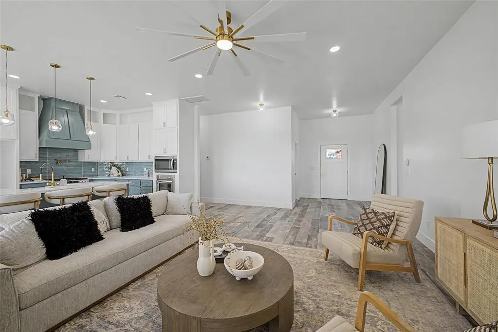 Photo 14 — 2437 Canyon Circle, Blanchard, OK 73010