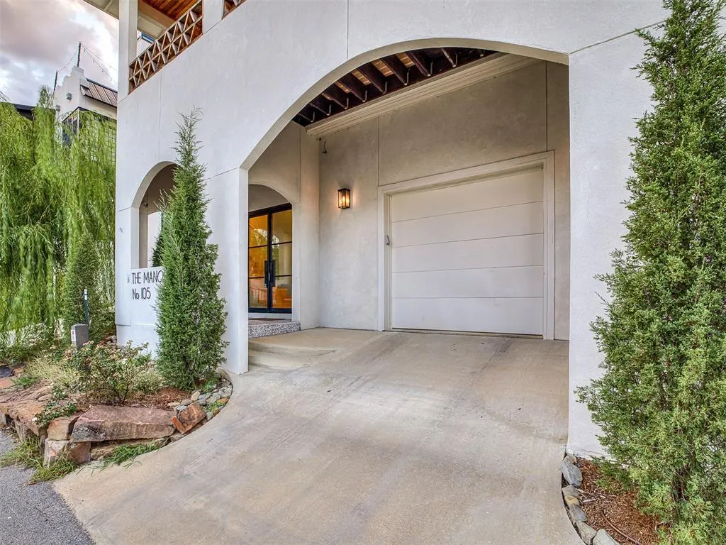 Photo 3 — 105 Lower Greenway, Carlton Landing, OK 74432