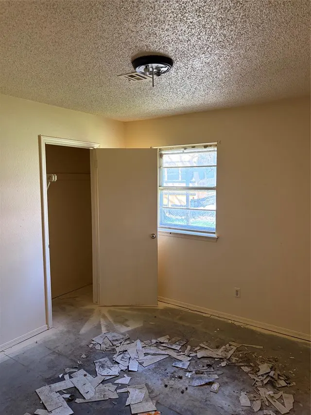 Photo 6 — 727 N Park Avenue, Stroud, OK 74079