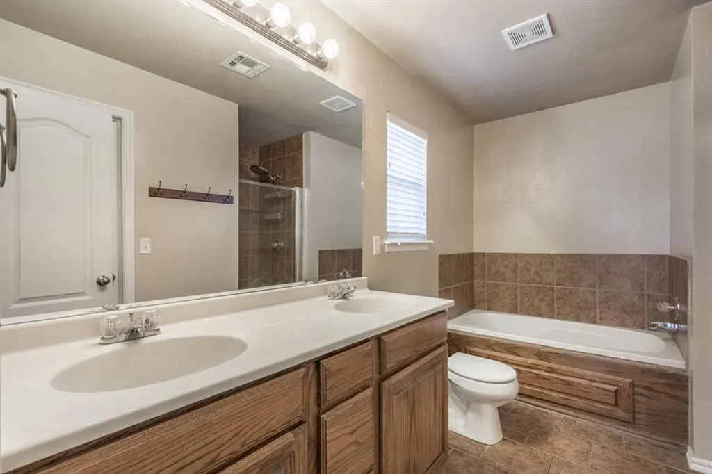 Photo 9 — 11444 NW 130th Street, Piedmont, OK 73078