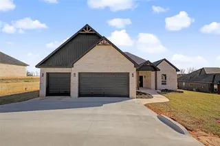Sold home at 2435 Canyon Circle