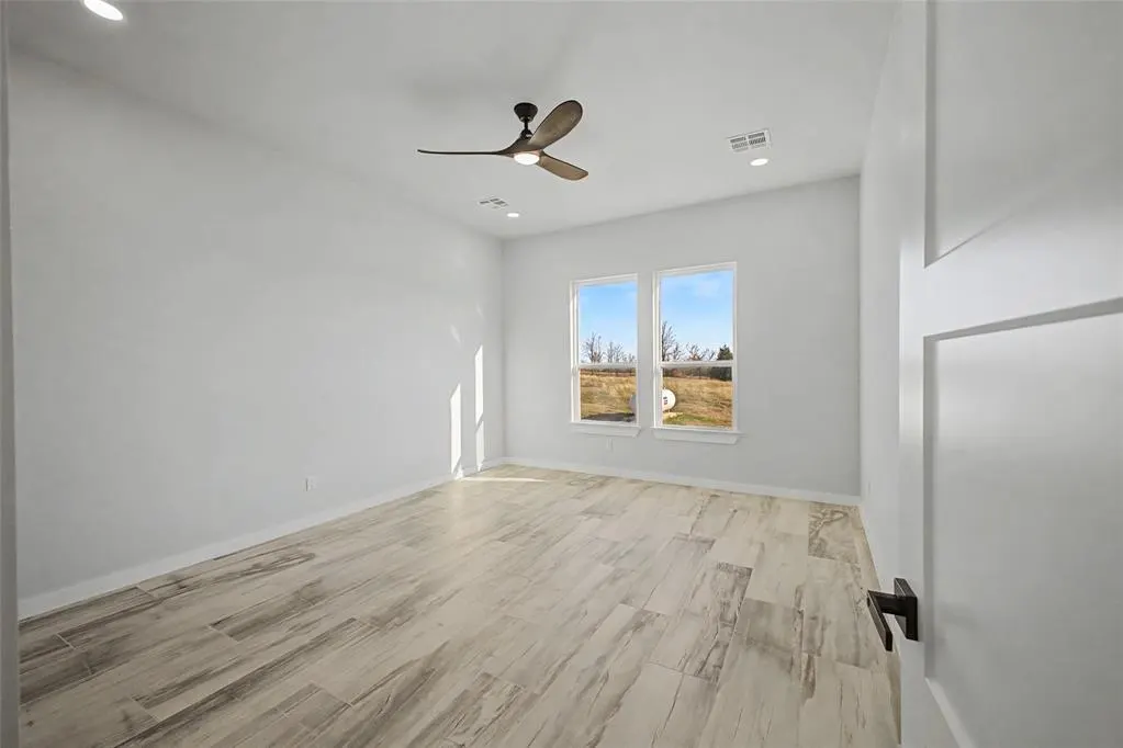 Photo 16 — 2435 Canyon Circle, Blanchard, OK 73010