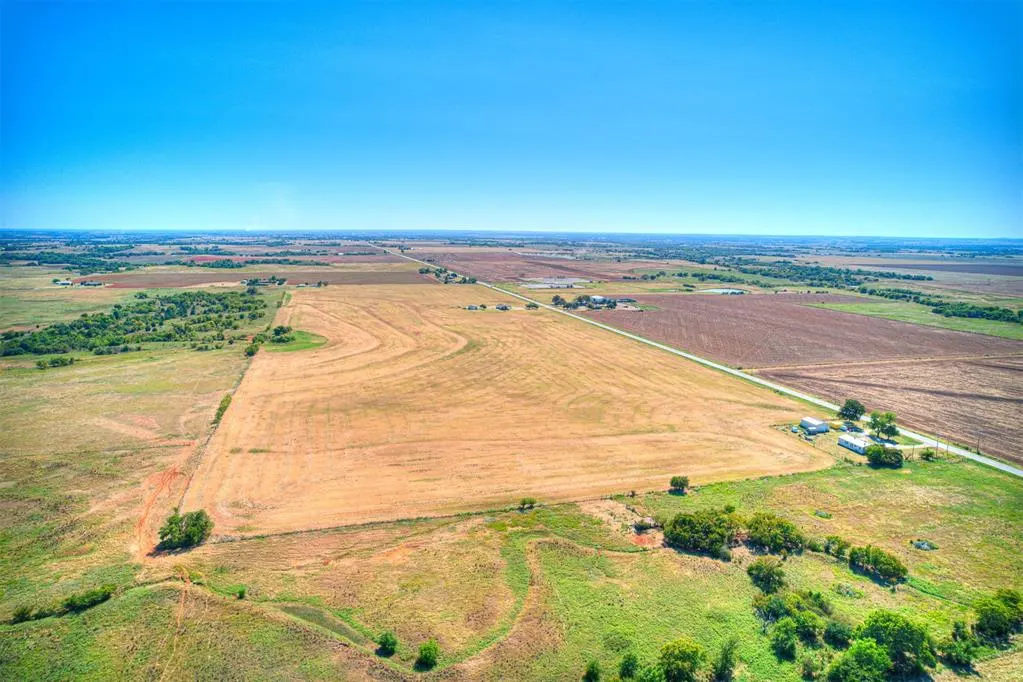 Photo 4 — Hwy 92, Amber, OK 73004