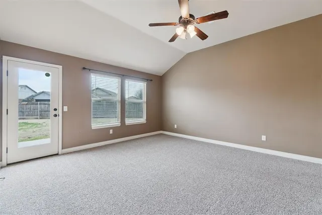 Photo 6 — 9564 SW 24th Terrace, Oklahoma City, OK 73128