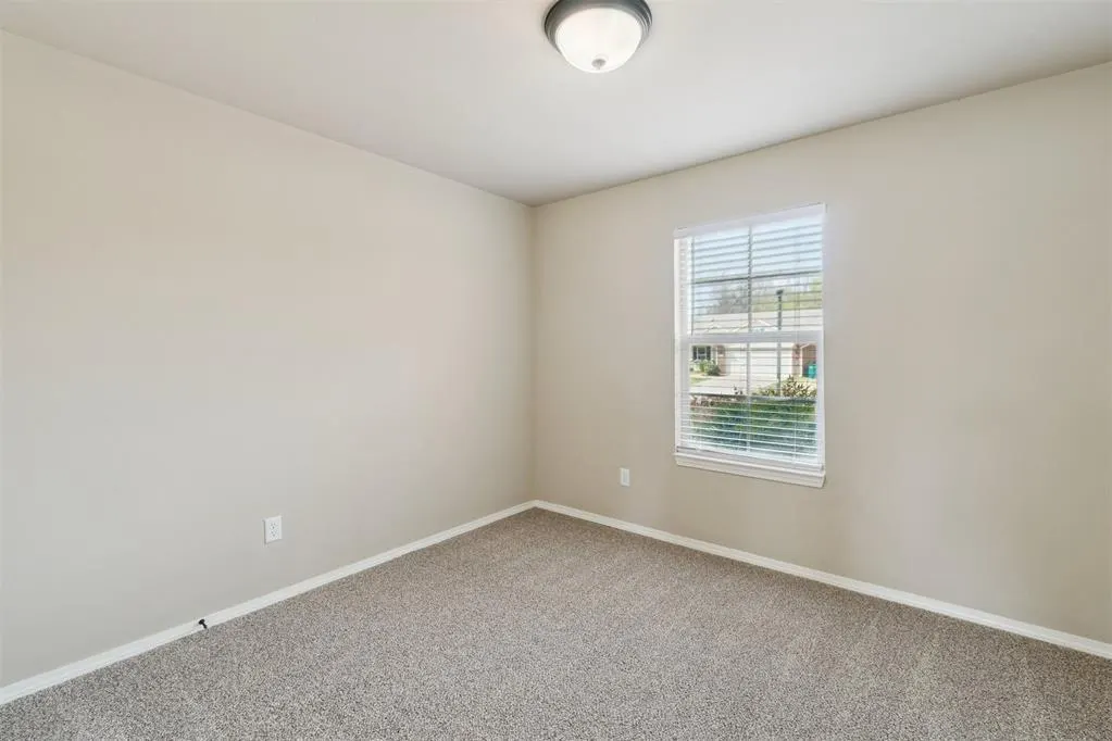 Photo 14 — 9564 SW 24th Terrace, Oklahoma City, OK 73128