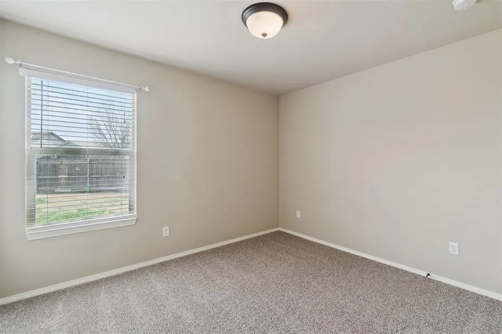Photo 18 — 9564 SW 24th Terrace, Oklahoma City, OK 73128
