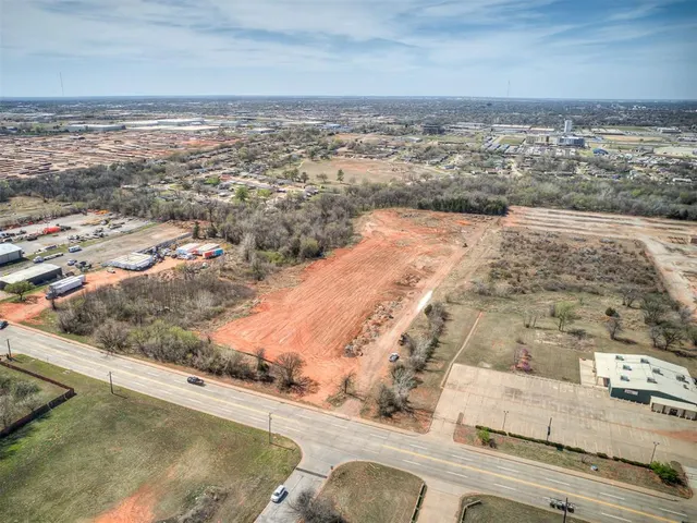 Photo 6 — 4901 S Eastern Avenue, Oklahoma City, OK 73129