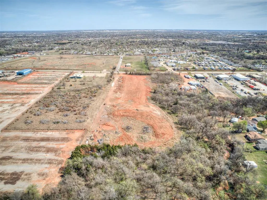 Photo 14 — 4901 S Eastern Avenue, Oklahoma City, OK 73129