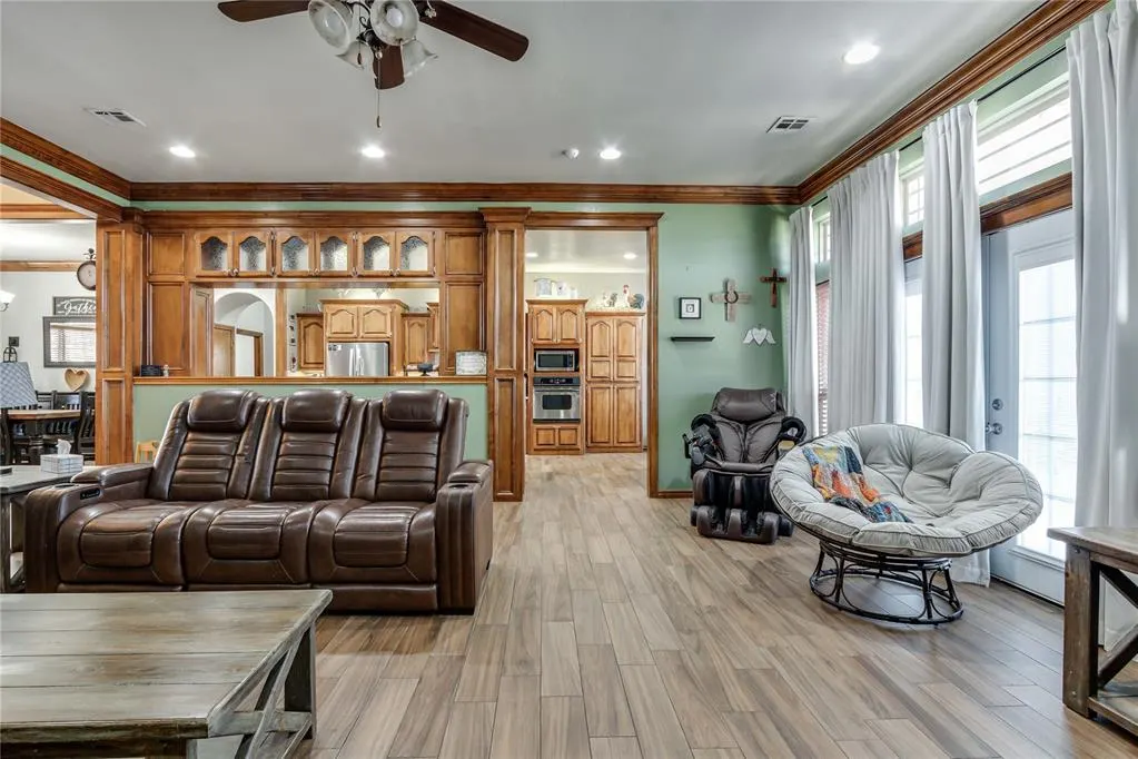 Photo 8 — 2375 Bingham Drive, Choctaw, OK 73020