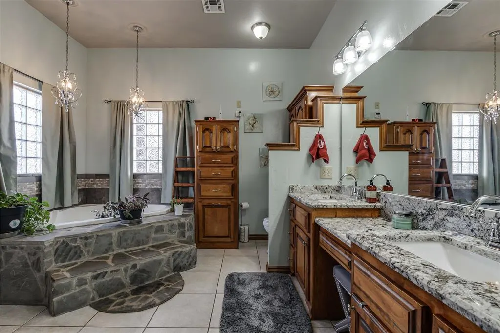Photo 27 — 2375 Bingham Drive, Choctaw, OK 73020