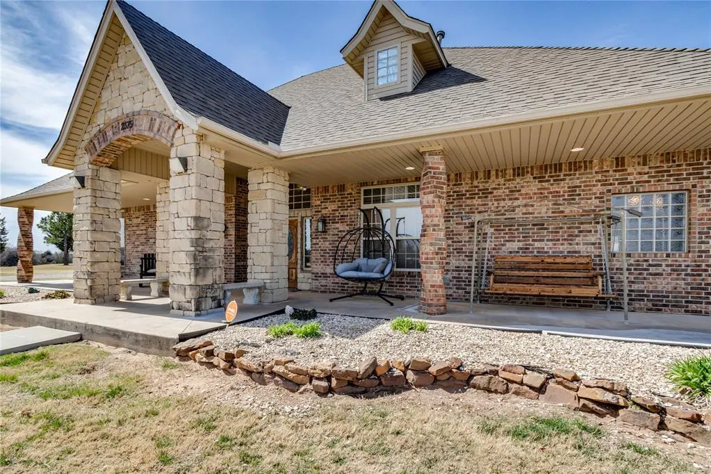 Photo 40 — 2375 Bingham Drive, Choctaw, OK 73020