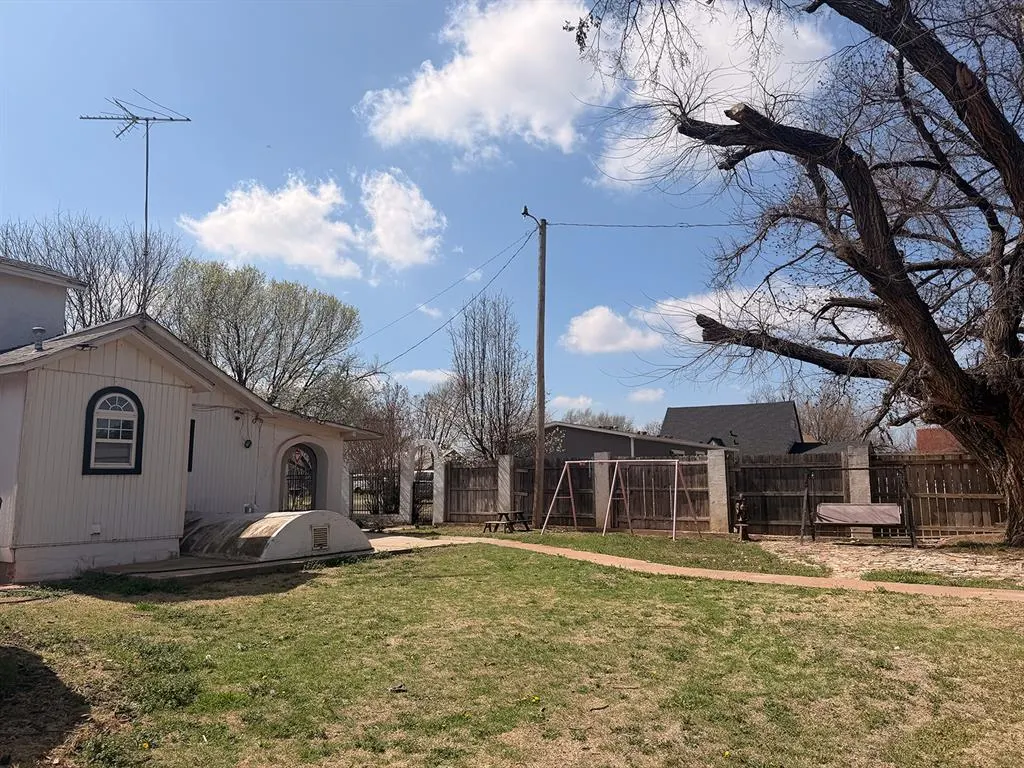Photo 49 — 600 E Frederick Street, Tipton, OK 73570