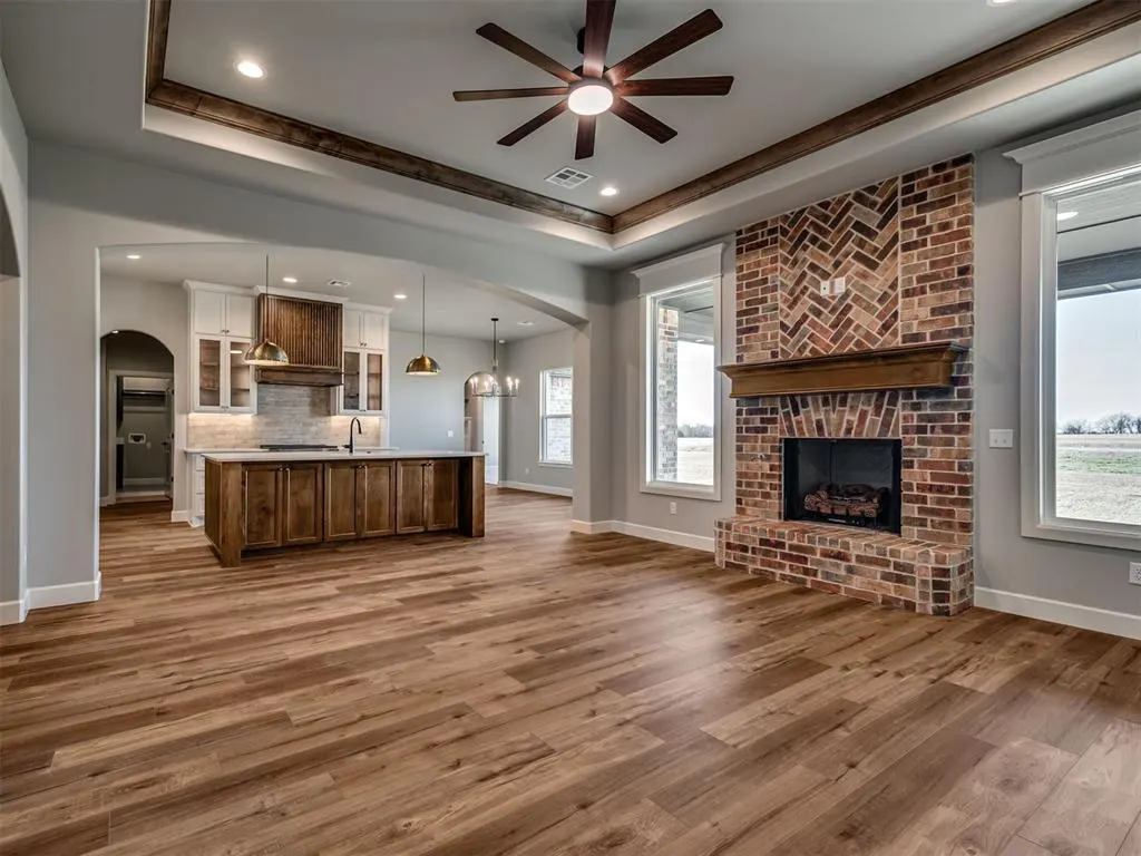 Photo 8 — 2218 W Cole Drive, Mustang, OK 73064