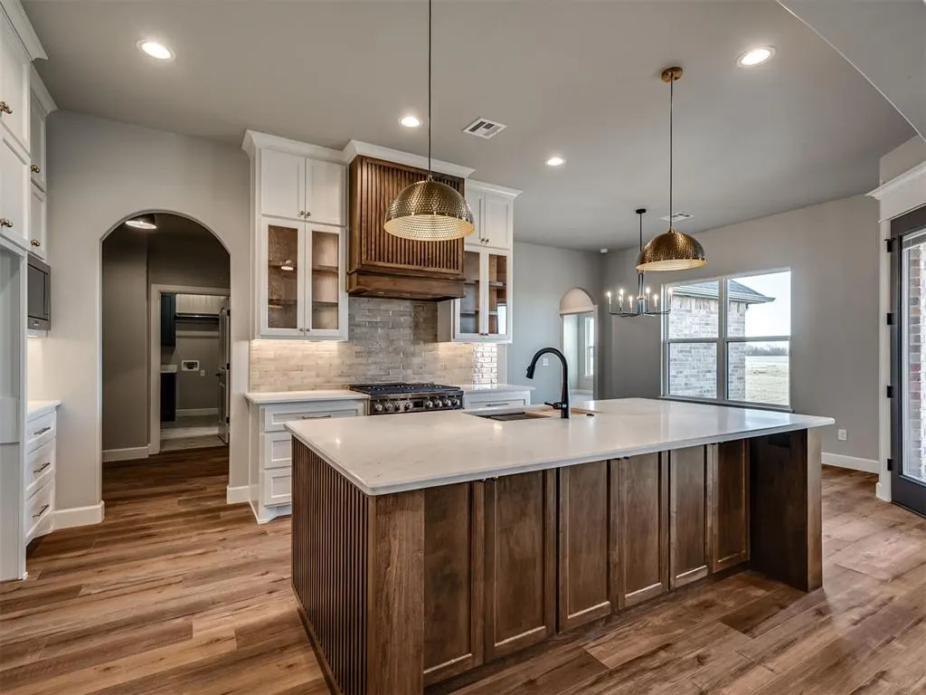 Photo 15 — 2218 W Cole Drive, Mustang, OK 73064