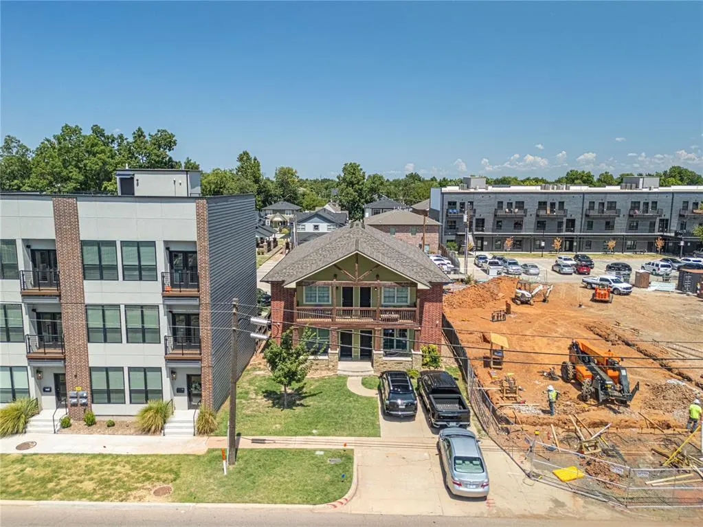 Photo 10 — 215 E Boyd Street, Norman, OK 73069
