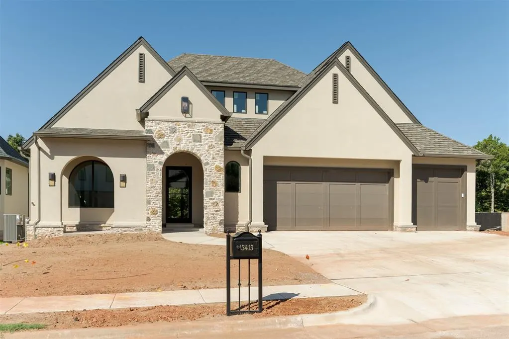 Photo 2 — 13413 Creek Pointe Lane, Oklahoma City, OK 73131