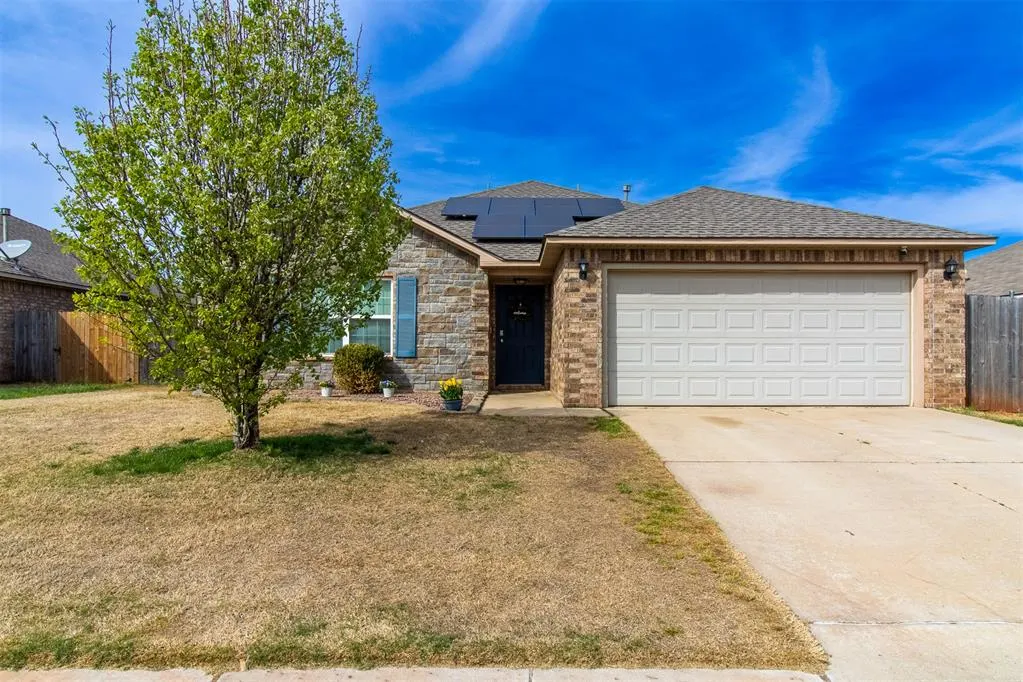 Photo 2 — 3517 SE 95th Street, Moore, OK 73160