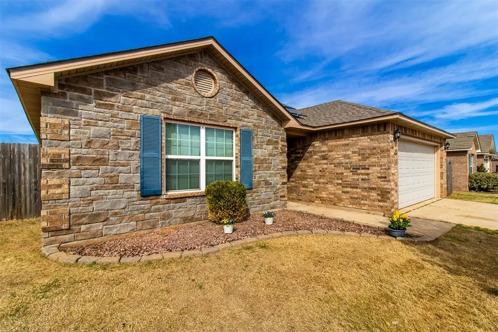 Photo 5 — 3517 SE 95th Street, Moore, OK 73160