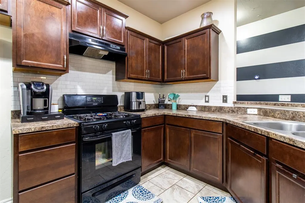 Photo 17 — 3517 SE 95th Street, Moore, OK 73160