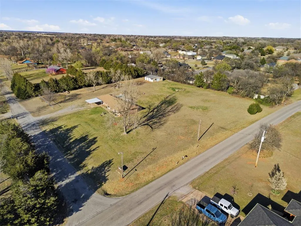 Photo 38 — 895 Quail Creek Drive, Blanchard, OK 73010