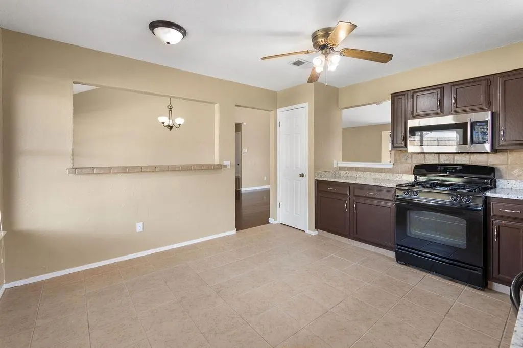 Photo 10 — 11711 Lorene Avenue, Midwest City, OK 73130