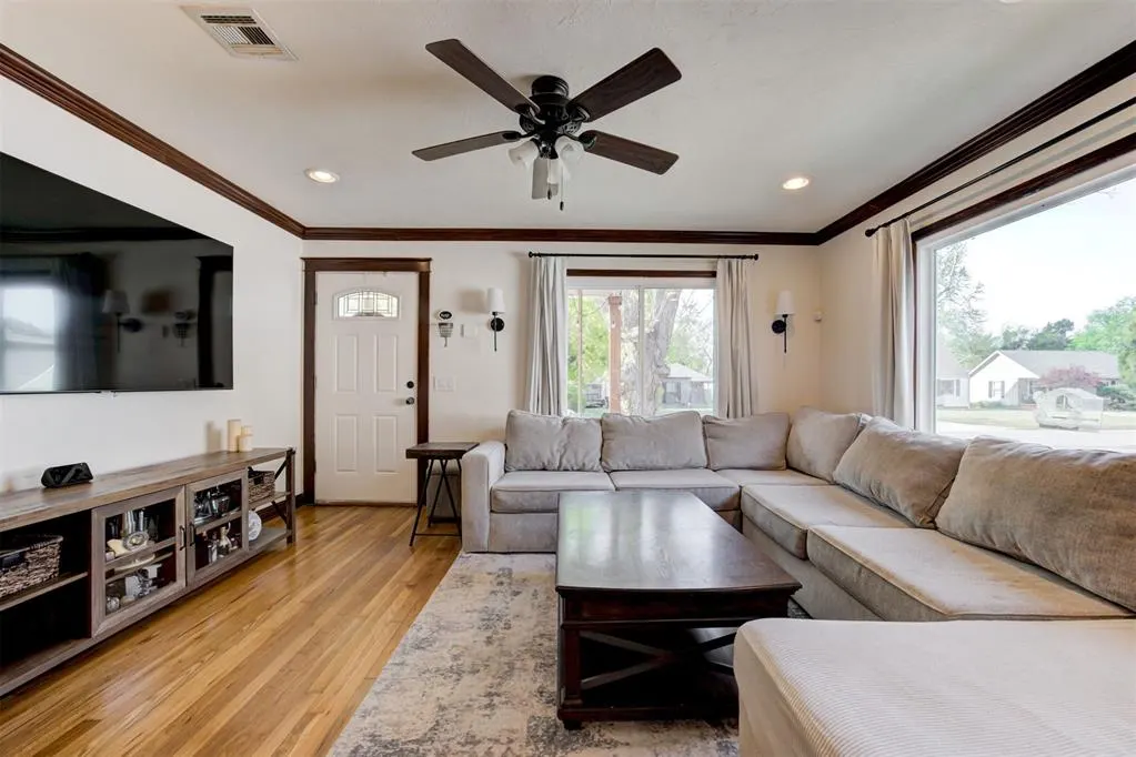 Photo 8 — 1119 W Eufaula, Norman, OK 73069
