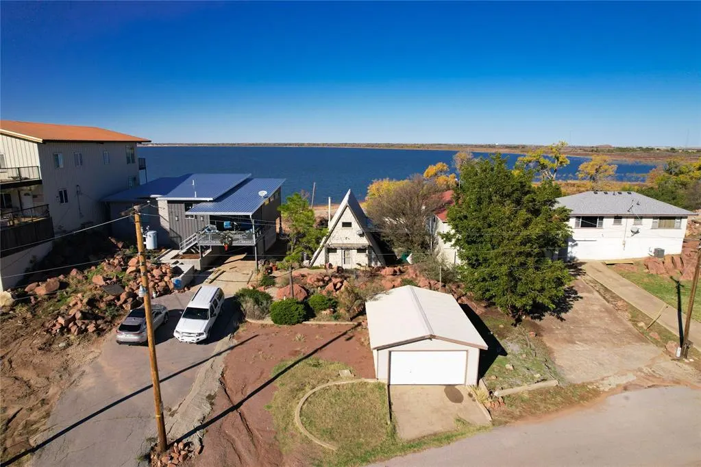 Photo 6 — 7 Hicks Mountain Road Road, Lone Wolf, OK 73655