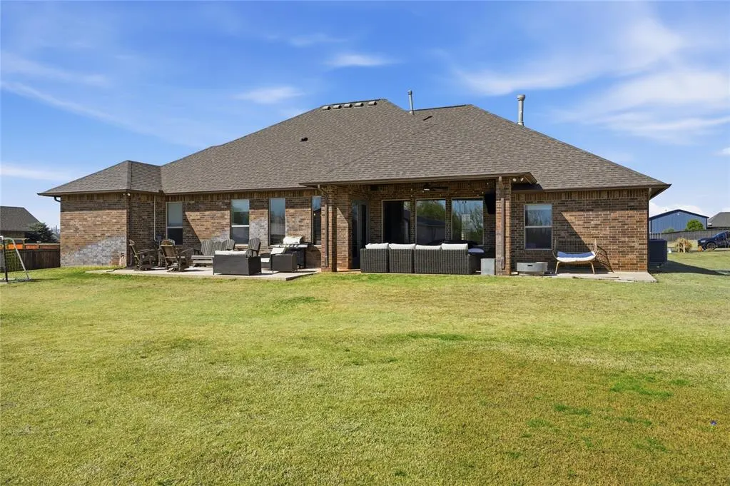 Photo 35 — 4816 Hillcrest Lane, Edmond, OK 73025