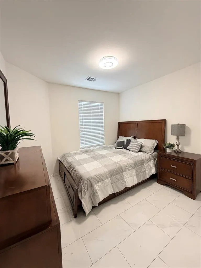 Photo 17 — 1801 Hannah Lane, Oklahoma City, OK 73127