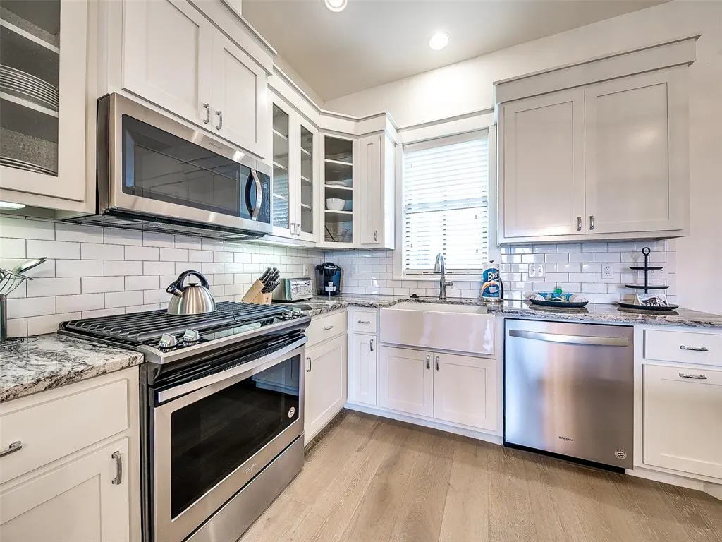 Photo 4 — 29 Water Street 9B, Carlton Landing, OK 74432