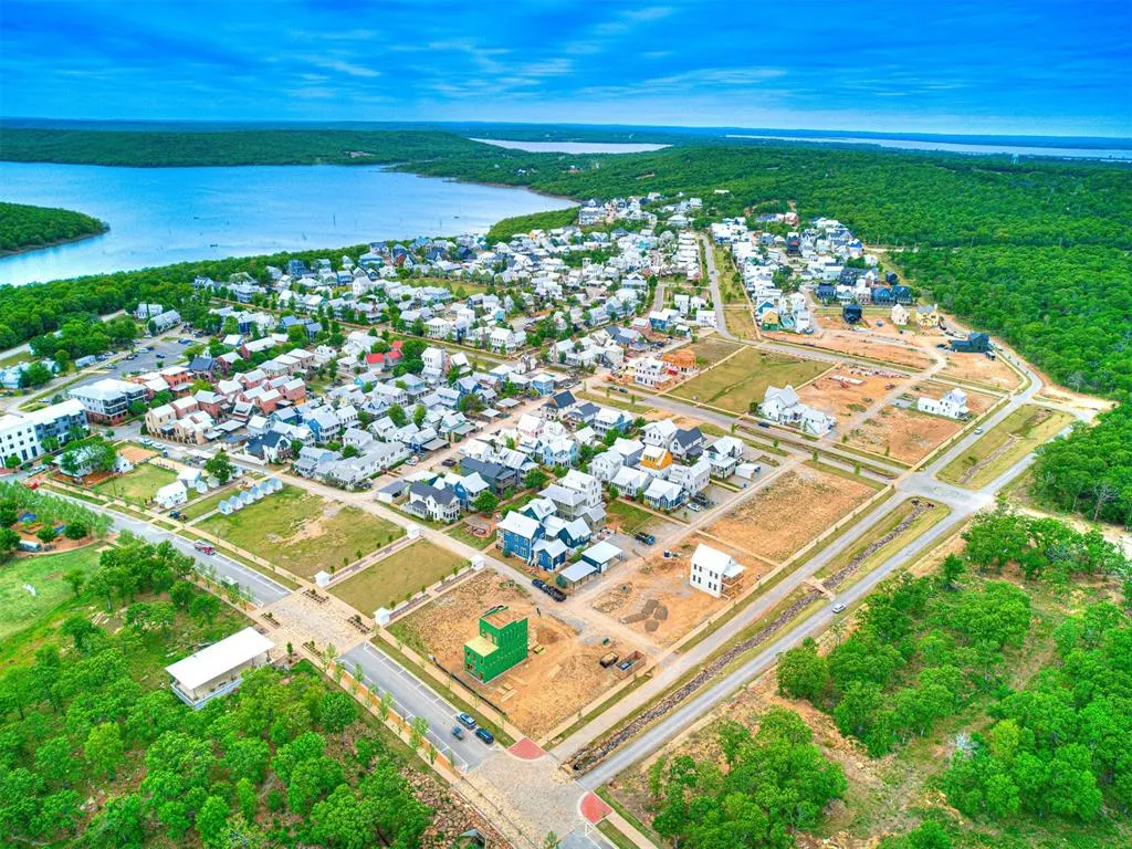 Photo 26 — 29 Water Street 9B, Carlton Landing, OK 74432