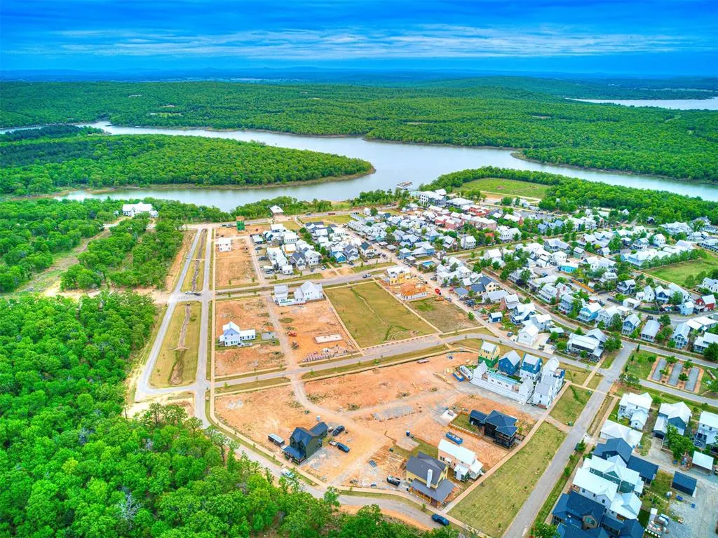 Photo 27 — 29 Water Street 9B, Carlton Landing, OK 74432