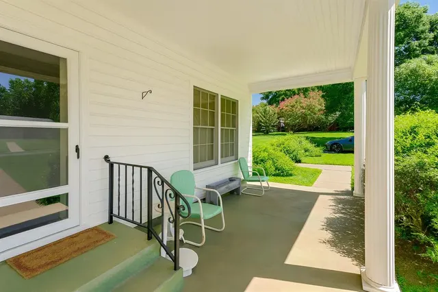 Photo 4 — 302 E Seminole Street, Wynnewood, OK 73098