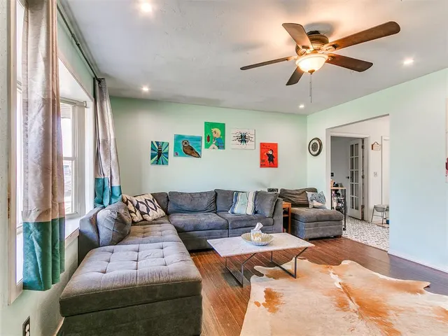 Photo 5 — 2010 W Brooks Street, Norman, OK 73069