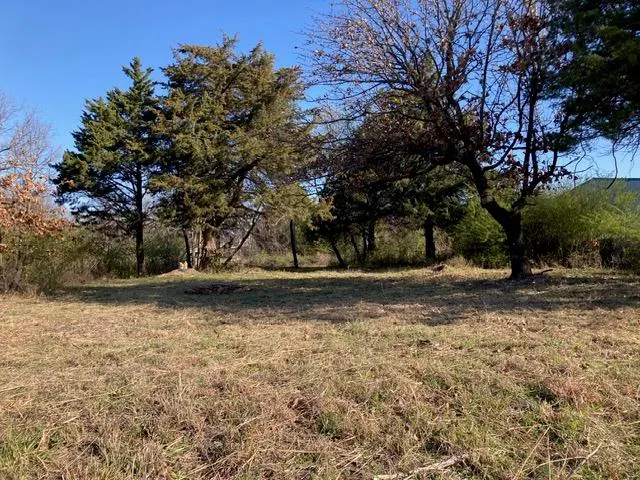 Front exterior — Comanche Drive, Eufaula, OK 73064