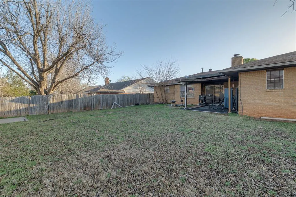 Photo 25 — 6401 N College Avenue, Oklahoma City, OK 73132