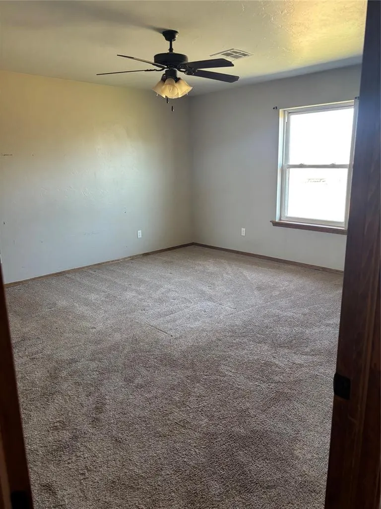 Photo 12 — 29711 W Reuter W Road, Hinton, OK 73047