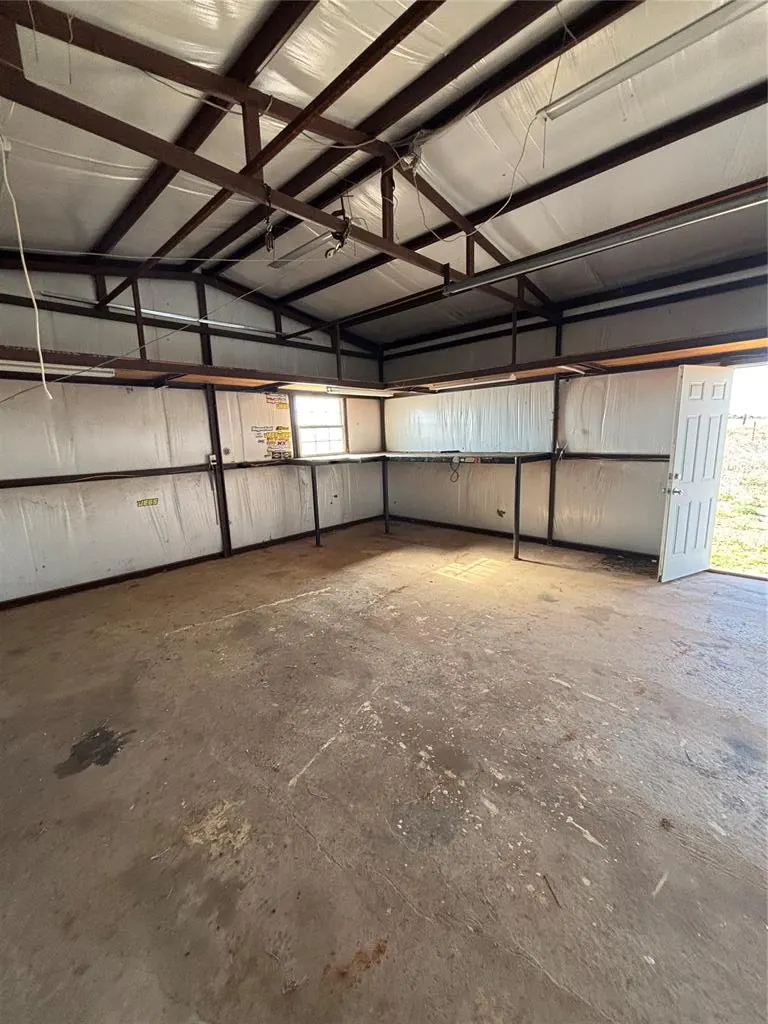Photo 19 — 29711 W Reuter W Road, Hinton, OK 73047