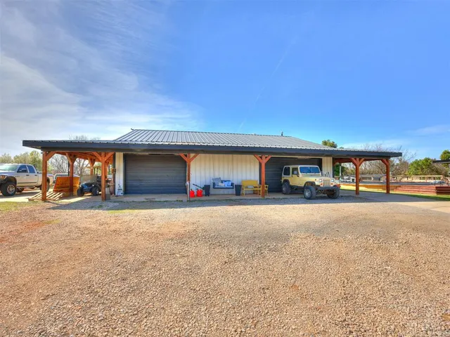 Photo 2 — 768 Ranchwood Drive, Tuttle, OK 73089