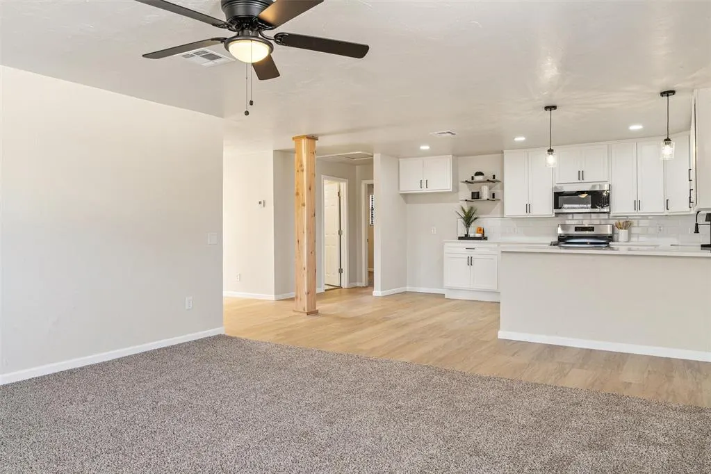 Photo 8 — 30499 E Hill Court, Tecumseh, OK 74873