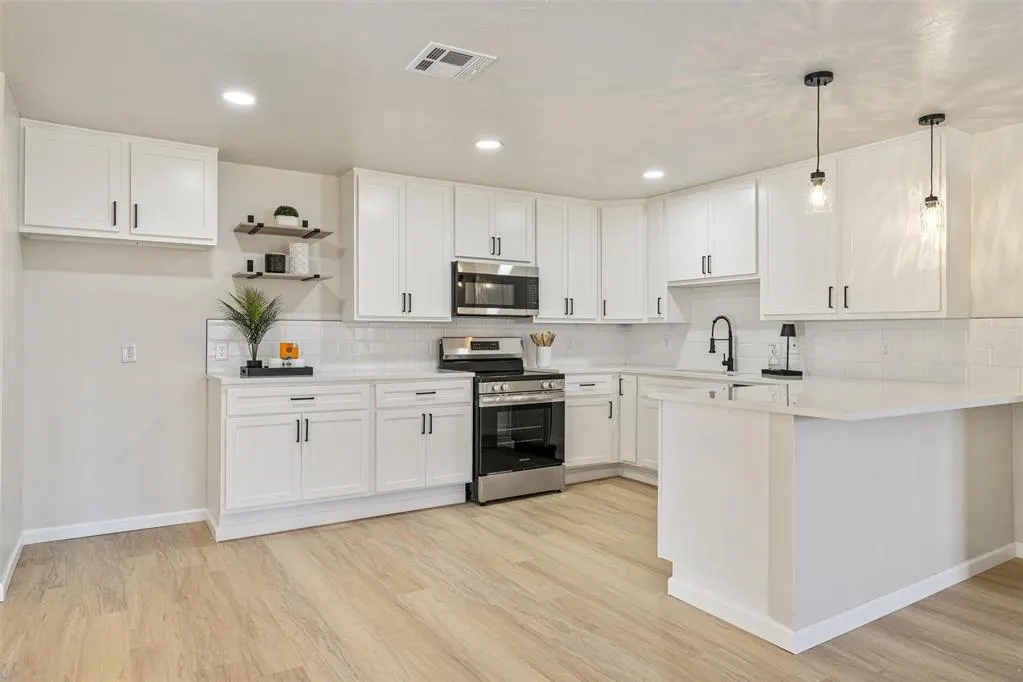 Photo 10 — 30499 E Hill Court, Tecumseh, OK 74873