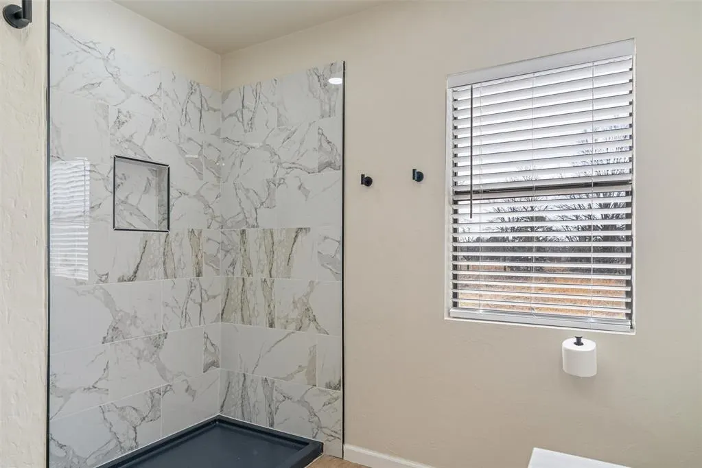 Photo 17 — 30499 E Hill Court, Tecumseh, OK 74873