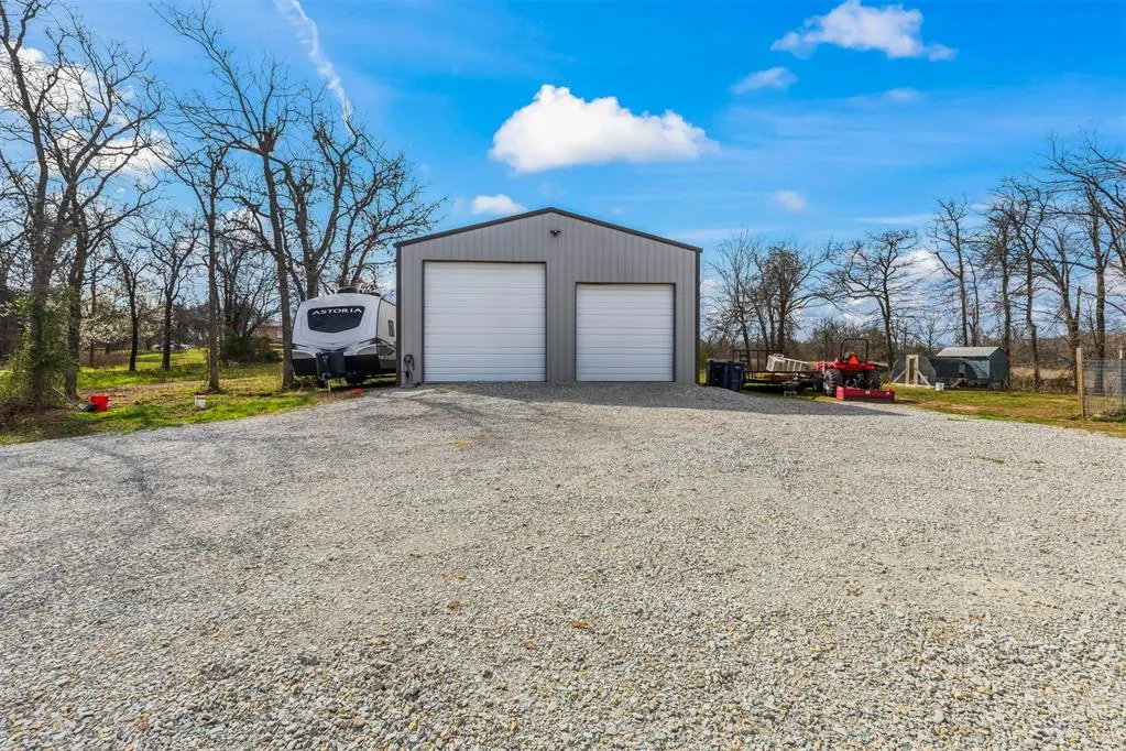 Photo 39 — 9301 S Harrah Road, Newalla, OK 74857