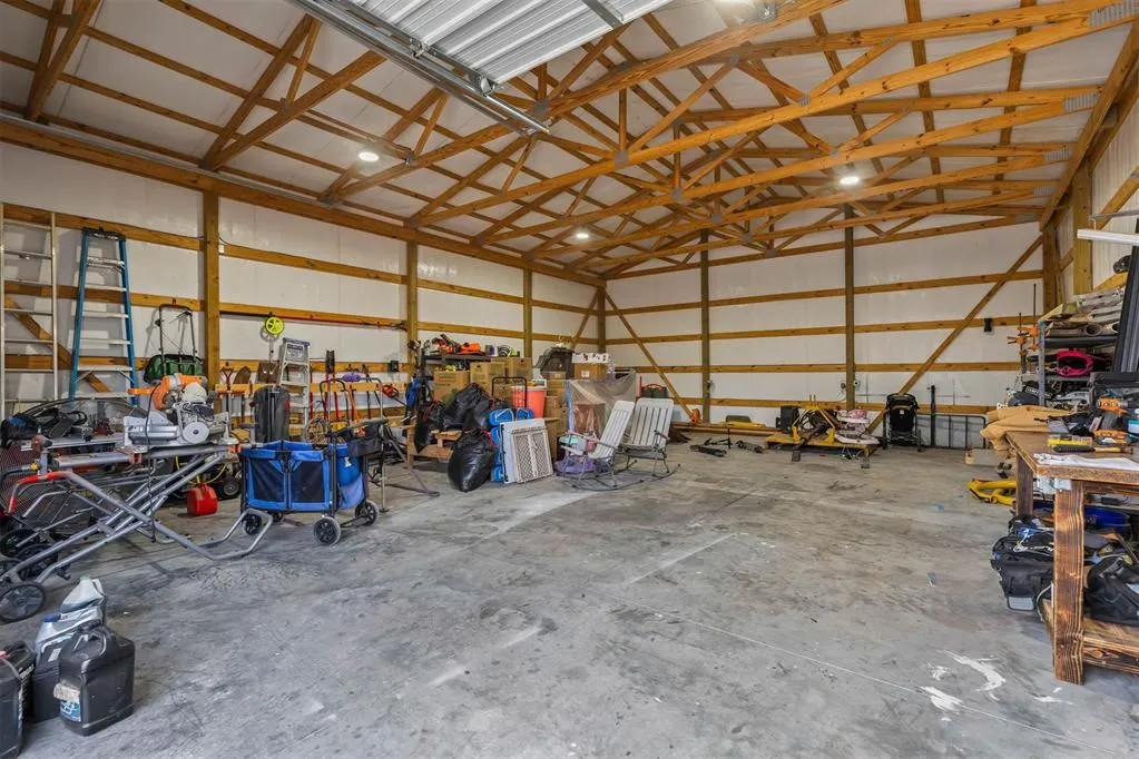Photo 40 — 9301 S Harrah Road, Newalla, OK 74857