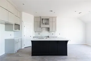 Sold home at 12332 SW 32nd Street