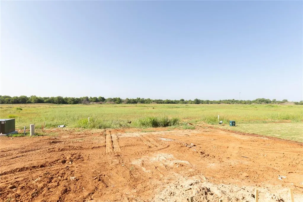 Photo 22 — 12332 SW 32nd Street, Yukon, OK 73099